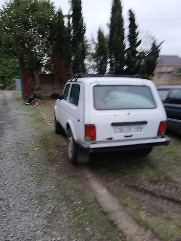 guzgusu: VAZ (LADA) 4x4 Niva: 1.7 l | 2008 il 173441 km Ofrouder/SUV — 4