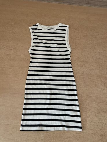 Gündəlik donlar: Gündəlik don, Mini, Stradivarius, S (EU 36)