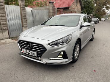 Hyundai: Hyundai Sonata: 2018 г., 2 л, Типтроник, Газ, Седан