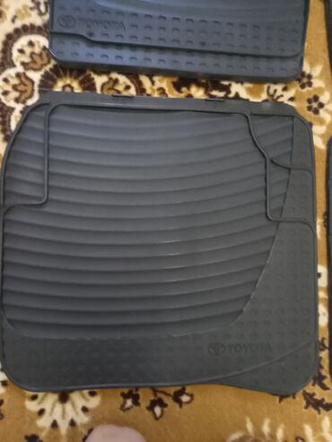 Другие аксессуары для салона: Продаю резиновые коврики(Универсал), для Toyota Land Cruiser, Toyota — 2