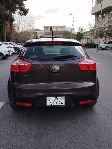 Kia: Kia Rio: 1.4 l | 2012 il Hetçbek — 8