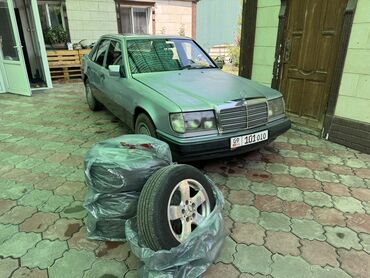 Mercedes-Benz: Mercedes-Benz W124: 1990 г., 2.3 л, Автомат, Бензин, Седан