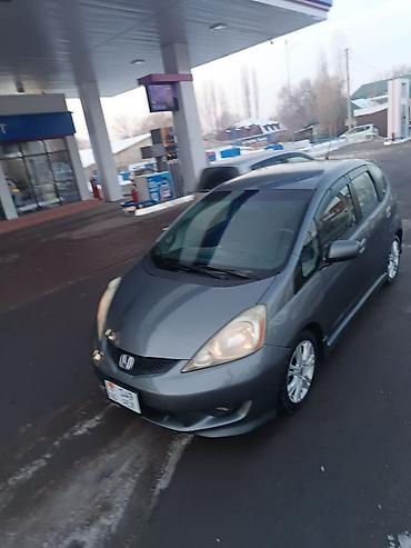 Honda: Honda Fit: 2011 г., 1.5 л, Автомат, Бензин, Хэтчбэк — 3