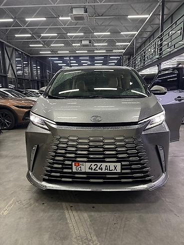 лексус минивен: Lexus LM: 2025 г., 2.4 л, Автомат, Бензин, Минивэн — 1