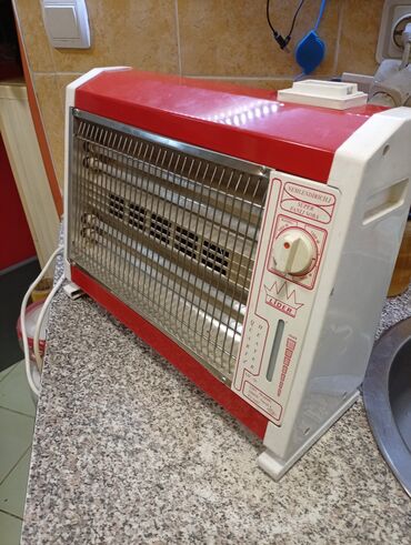 Kvarcne grejalice: Kvarcni grejač LIDER LH-50 sa ventilatorom i ovlaživačem. kao nova — 9