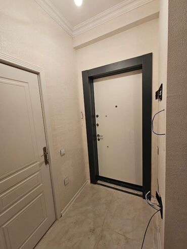 Otaqların satışı: 1 otaqlı mənzil – sanitar qovşağı və balkonlu - Hamam/tualet: duşa — 10