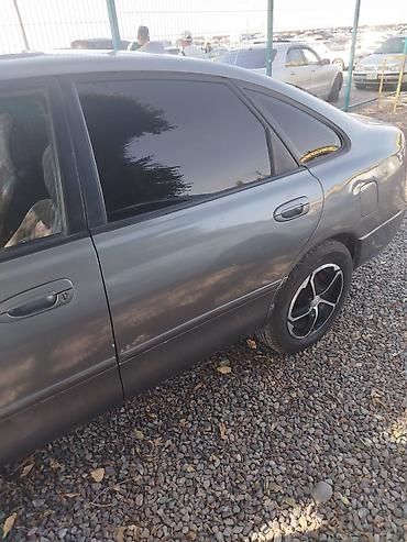 626: Mazda 626: 1992 г., 1.8 л, Механика, Бензин, Хэтчбэк — 3