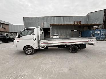 Унаа сатуу: Hyundai Porter: 2020 г., 2.5 л, Кол менен иштөөчү, Дизель, Лимузин — 4