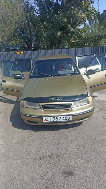 диск на некси: Представляем седан Daewoo Nexia золотистого цвета. Автомобиль оснащен