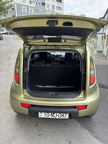 hetçbek: Kia Soul: 2 l | 2011 il Hetçbek — 6