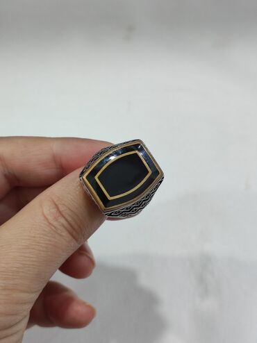 мужское золотое кольцо: Мужская Печатка Серебро 925 пробы Размеры имеются Цена 4500 сом