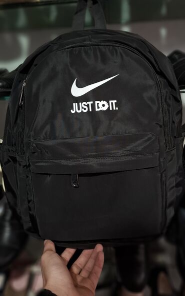 детская спортивная одежда: Nike bel çantası 

Su keçirməz ✔️