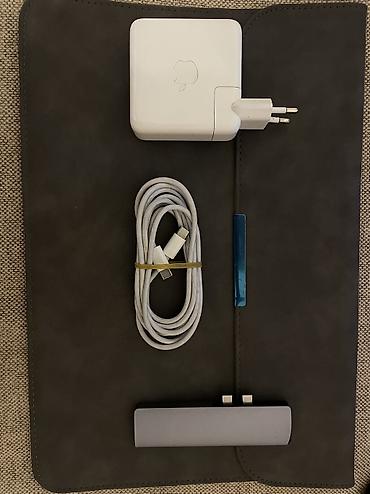 Apple MacBook: Yeni Apple MacBook, 13.3 ", Intel Core i5, 256 GB, Ünvandan götürmə — 10