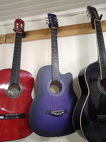 qarmon satışı: Akkustik gitara — 1