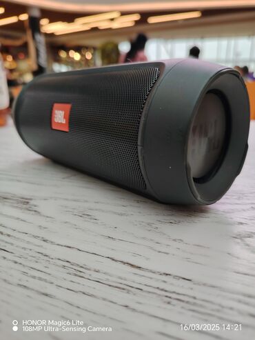 Zvučnici i stereo sistemi: Original u odlicnom stanju "jbl charge 2 plus-harman kardon" — 3