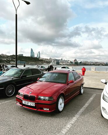 BMW: BMW 3 series: 2 l | 1996 il Sedan — 1