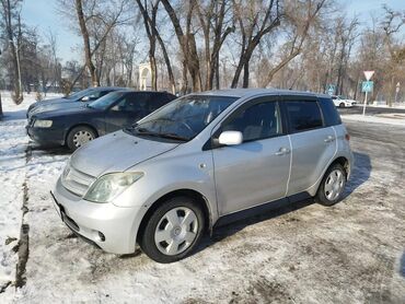 тайота жип: Toyota ist: 2004 г., 1.3 л, Автомат, Бензин, Хэтчбэк