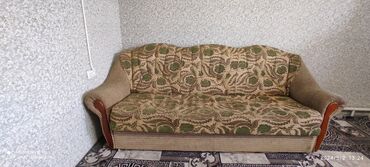 диван 3 в 1: Диван-кровать, цвет - Зеленый, Б/у