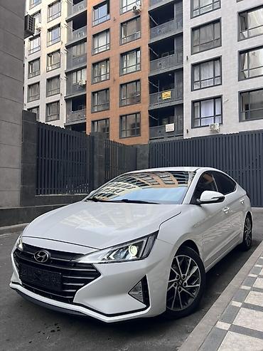 hyundai elantra 2014: Hyundai Elantra: 2018 г., 1.6 л, Бензин, Седан — 3