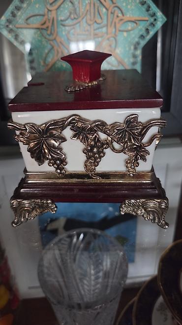 barokko: ✅ Melxior şamdan (əl tutacaqlı) ve Qend qabı (taxta qapaqlı) Melxior — 5