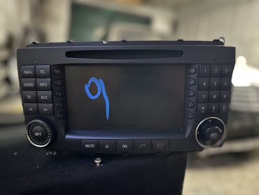 Монитор «рестайлинг» от W203 можно и на Гелик W463 поставить