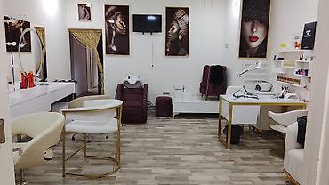 masin ustasi koməkcisi: Makiyaj və dırnaq ustası axtarılır AAAF PARK — 1
