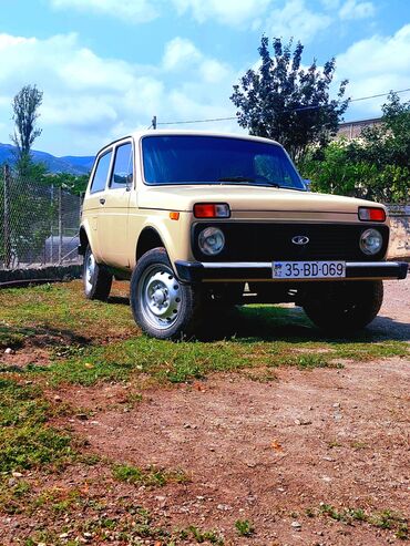 dvigatel na vaz 2108: ВАЗ (ЛАДА) 4x4 Нива: 1.7 л | 1979 г. | 1000000 км Седан