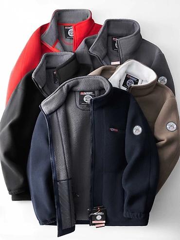 Куртки: Теплые, мягкие толстовки !!!есть и с капьюшоном !!! Пишите на вотс апп — 5