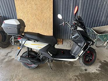 Apple iPhone: IPhone Xr, < 16 ГБ, Оранжевый, Наушники, Зарядное устройство, Защитное стекло — 19