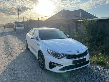 полуприцепы продажа б у: Kia K5 Белый 2019 год 2 обьем БЕНЗИН 110000 ПРОБЕГ свежий пригнан