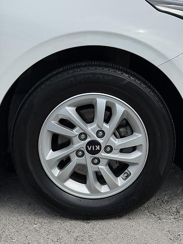 Kia: Kia K3: 2019 г., 1.6 л, Вариатор, Бензин, Седан — 10
