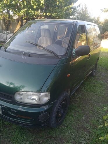 бампер форт мандео: Nissan Serena: 1993 г., 2 л, Механика, Бензин, Вэн/Минивэн