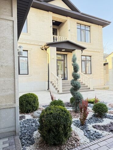 дом рабочий городок продажа: 260 кв. м, 7 бөлмө, Видео байкоо, Унаа токтотуучу жай