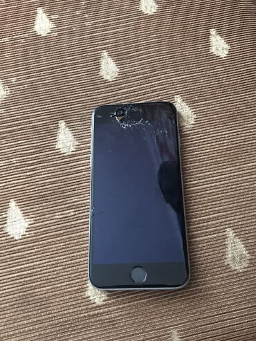 iphone 8pulus: IPhone 6s, 32 GB, Gümüşü, Qırıq, Barmaq izi