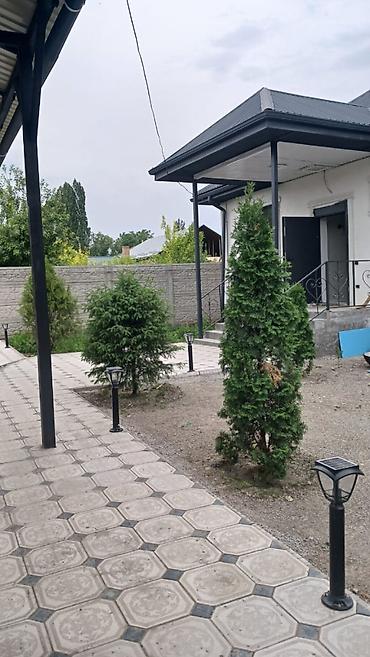 Продажа коттеджей и домов: Продается новый дом Площадь 120 м2. Зем участок 3,5 сотки . 3 at lalafo.kg — 1 Продажа коттеджей и домов: Продается новый дом Площадь 120 м2. Зем участок 3,5 сотки . 3 — 1