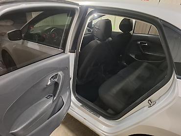 Volkswagen: Volkswagen Polo: 2014 г., Механика, Бензин, Седан — 12