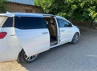 касем машина: Kia Carnival: 2019 г., 2.2 л, Автомат, Дизель, Минивэн — 3