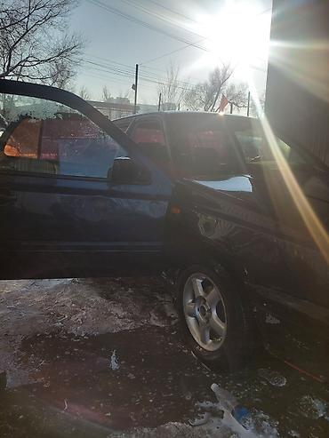 сурочно: Volkswagen Vento: 1992 г., 1.8 л, Механика, Бензин, Седан — 3
