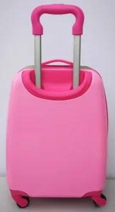 Rančevi, torbe i koferi: Pink kofer za decu sa motivom Hello Kitty, idealan za putovanja. Kofer — 27