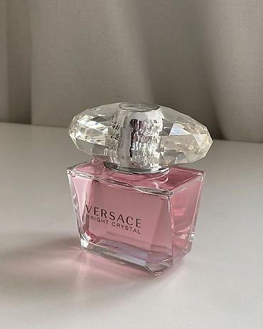 Парфюмерия: VERSACE Bright Crystal — женская туалетная вода Аромат: - Верхние — 20