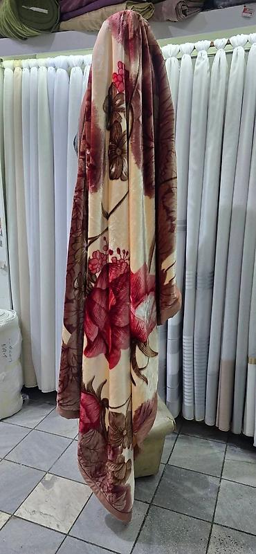 Ostali proizvodi za kuću: 💠 DUPLO ĆEBE – 2 u 1 💠 🛏️ Dimenzija: 150x200 cm 🧶 Težina: oko 2 kg 🔥 — 10