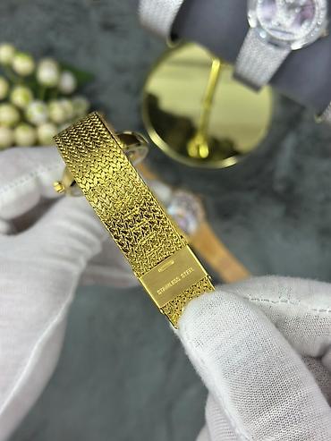 mirvari muncuq: Yeni, Qol saatı, Louis Vuitton, rəng - Qızılı — 4