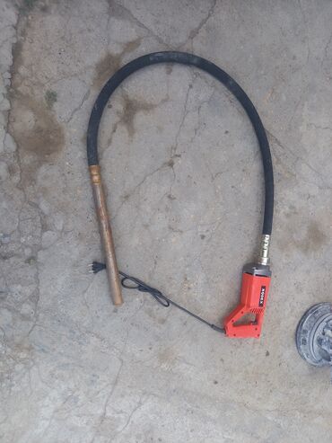 Аренда инструментов: Сдам в аренду Утюги, Строительные леса, Бетономешалки — 8