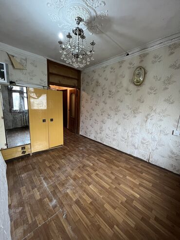 Köhnə tikili: Bakı, 9-cu mikrorayon, 2 otaqlı, Köhnə tikili, m. Nəsimi, 70 kv. m -da lalafo.az — 4 Köhnə tikili: Bakı, 9-cu mikrorayon, 2 otaqlı, Köhnə tikili, m. Nəsimi, 70 kv. m — 4