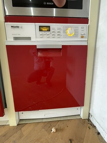 vegas paltaryuyan: Miele Softtronic W1719 inteqrasiya olunan önyükləməli paltaryuyan