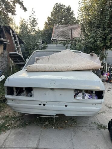 кузов жасайбыз: BMW e 28 Кузов седан для реставрации/проекта - Классический 4‑дверный