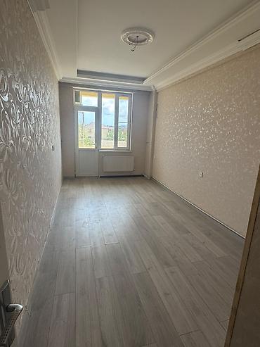 bakı ucuz kiraye evler: Saray MTK-da 2 otaqlı, əşyasız mənzil kirayə verilir. Mənzilin — 2