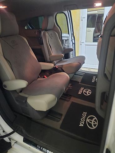 капитанские сиденья альфард: Toyota Sienna: 2021 г., Гибрид, Минивэн — 3