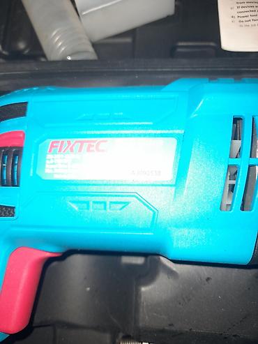 Električne bušilice: Busilica plus cepanje drva novo

nova — 13