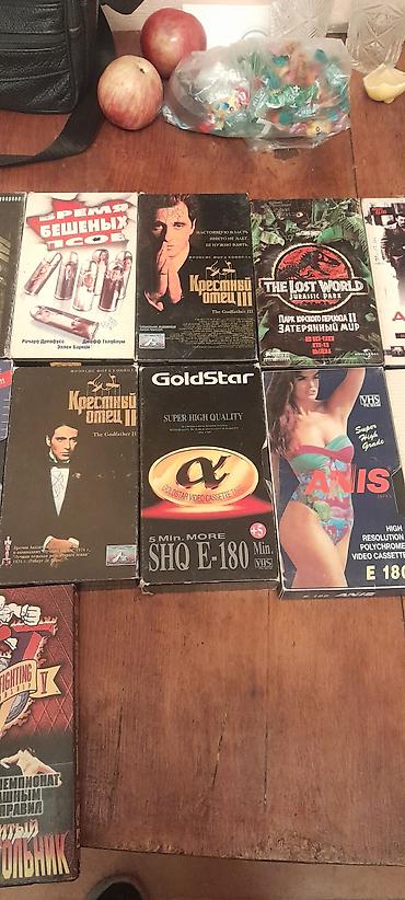 disk satisi: VHS video kasetləri kolleksiyası Təklif olunur: müxtəlif film və boş — 1